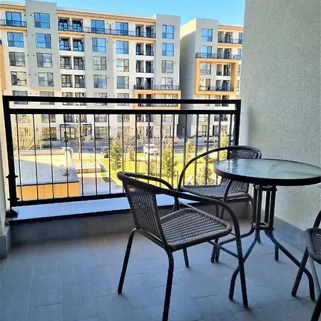 Summer Onix Mamaia Nord * Năvodari